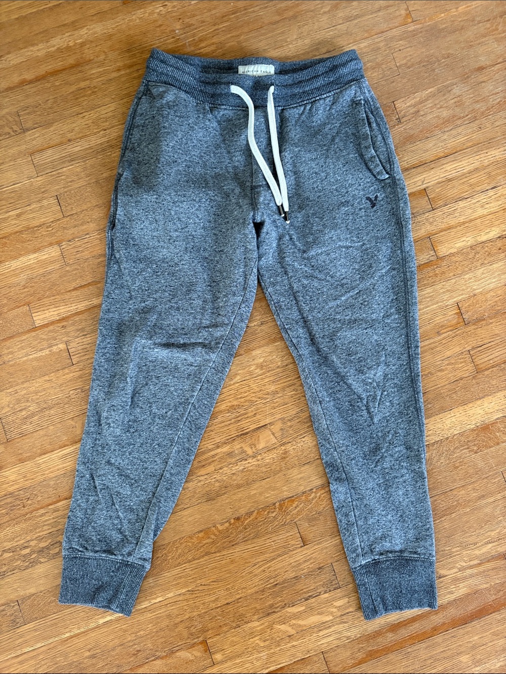 American Eagle Outfitters Gray Heather Jogger Sweatpants with White Drawstring